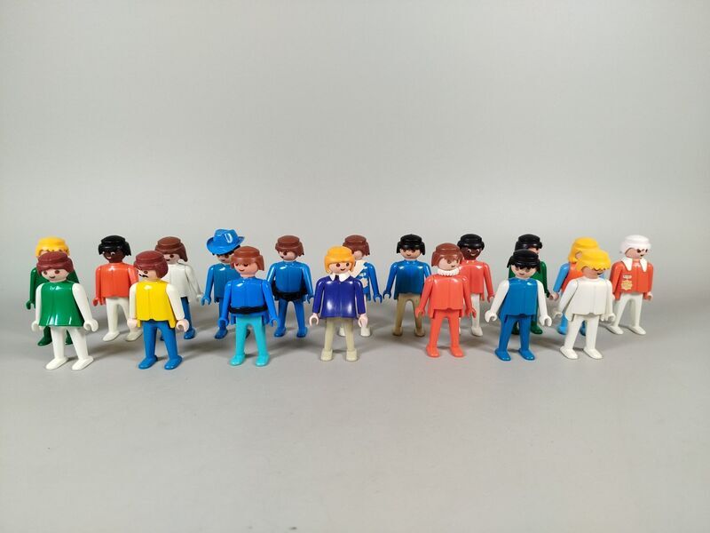 Playmobil Figuren Set von 18 - Klassiker 1974 | mehrfarbig 1