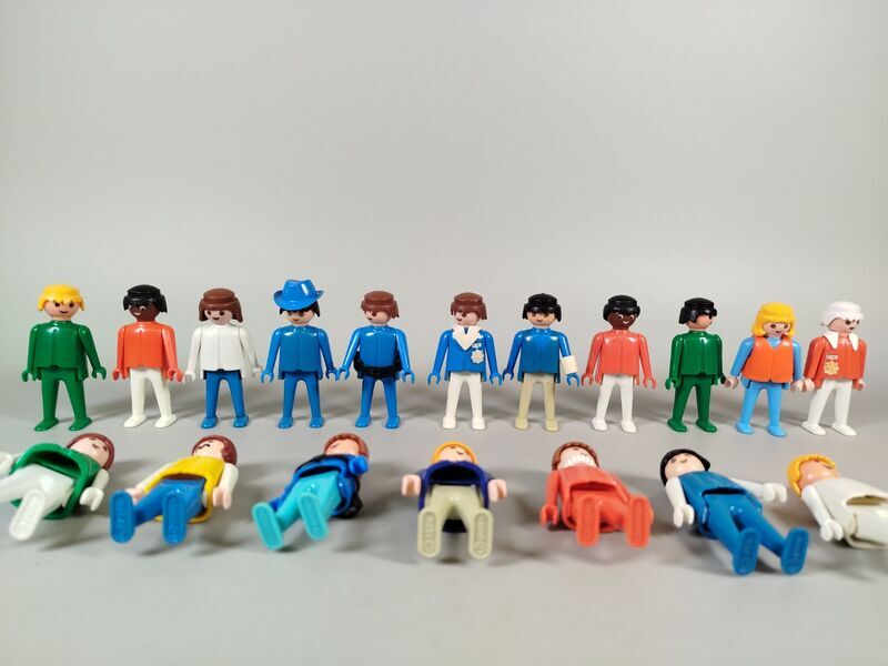 Playmobil Figuren Set von 18 - Klassiker 1974 | mehrfarbig 2