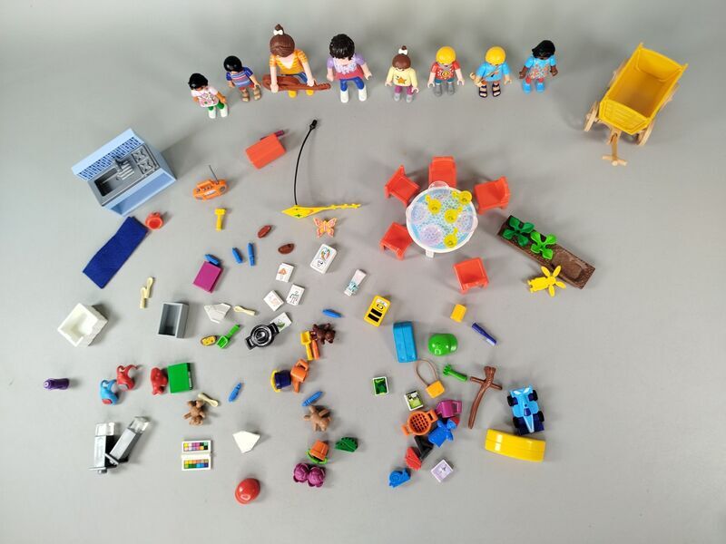 Playmobil Kindertagesstätte Spielset - mit Gebäude, Zubehör & 8 Figuren | mehrfarbig 3