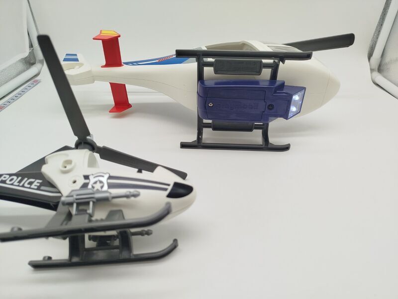 Playmobil Polizei Hubschrauber 6874 und 70569 | mehrfarbig 3