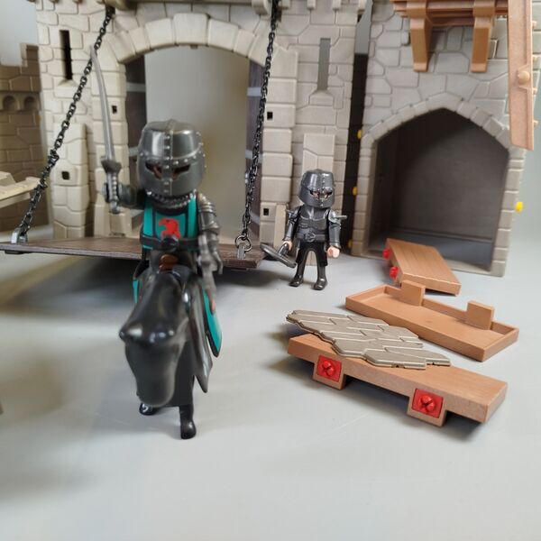 Playmobil Ritterburg Set - Mittelalterlich mit Rittern und Pferd | mehrfarbig 5