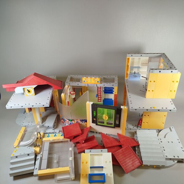 Playmobil Schulgebรคude Set 4324/4325 | večbarven 1