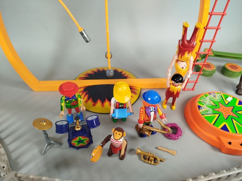Playmobil vintage Zirkus-Set 4233, 4236 - Figuren & Tiere | mehrfarbig 3