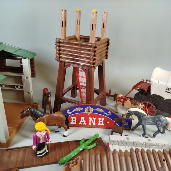 Playmobil Western Fort Bravo Set | multicolored 2