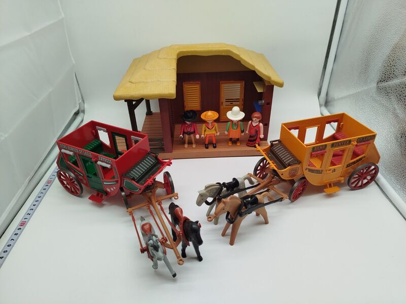 Playmobil Western Set - Gebäude, Zubehör & Figuren | mehrfarbig 1