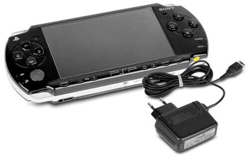 Sony PlayStation Portable (PSP) Slim & Lite | inkl. Spel | 2004 | svart | Grand Theft Auto Liberty City Stories (DE Version)