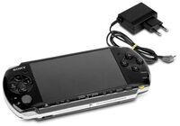 Sony PlayStation Portable (PSP) Slim & Lite | inkl. Spiel