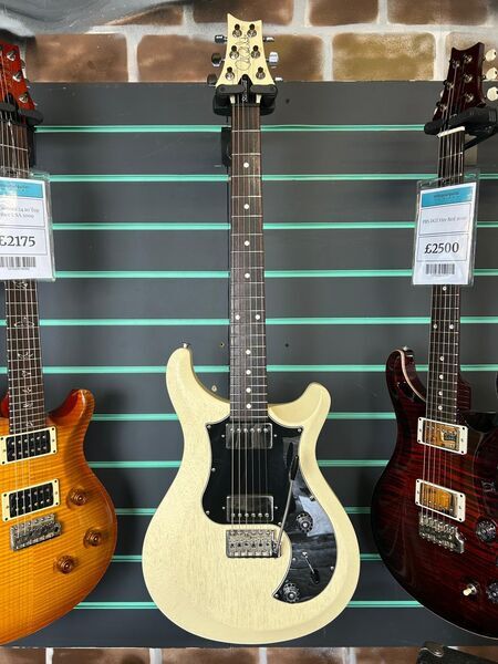 PRS S2 Standard 22 Satin Antique White 2022 Electric Guitar | Satin White, image 2 of 5