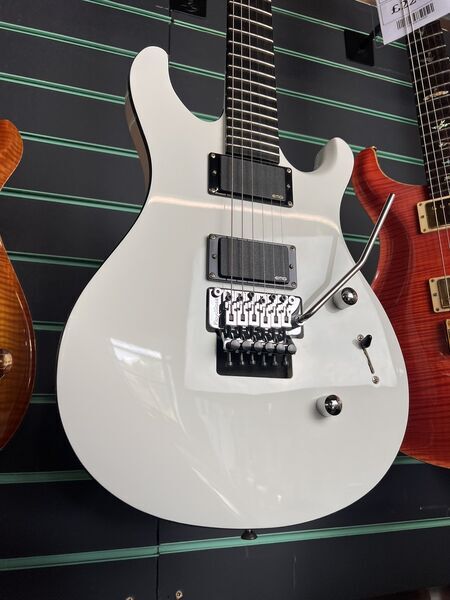 PRS SE Torero Jet White 2013 Electric Guitar | white, image 3 of 5