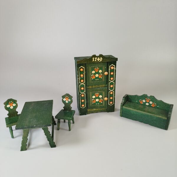 Puppenhaus-Möbelset im Bauernstil | 5-teilig | multicolored 1