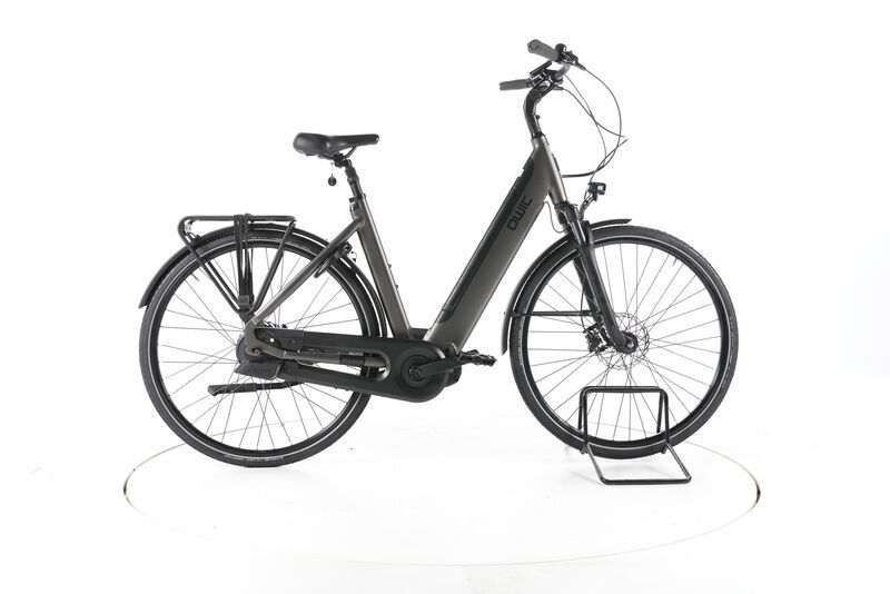 QWIC Premium i +Auto 2022 | černá | 28" | 54 cm | < 500 km, image 1 of 5