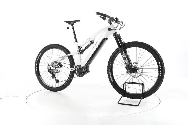 R Raymon FullRay 150E 10.0 2023 | white | 29" | 44 cm | 500 - 3000 km, image 1 of 4