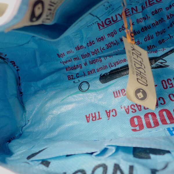 REFISHED - Tasche SPORTY BAG #FISH weiß | Größe S 3