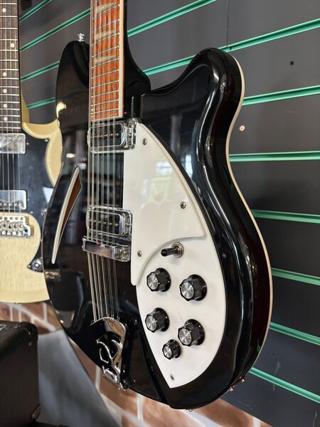 Rickenbacker 360/12 Jetglo 1997 Semi-Hollow 12 String Electric Guitar | Original, image 4 of 5