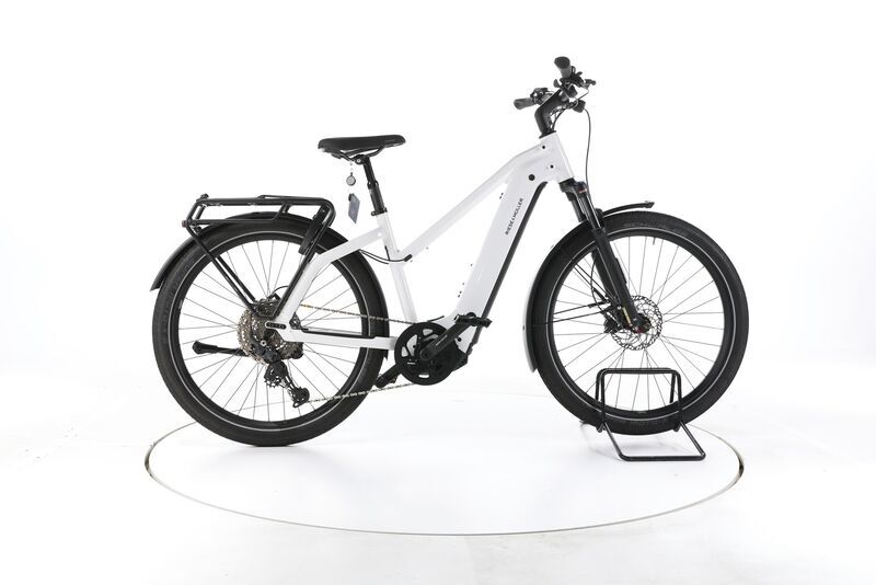 Riese & Müller Charger 4 GT 2024 | White | 27,5" | 46 cm | 500 - 3000 km, image 1 of 5