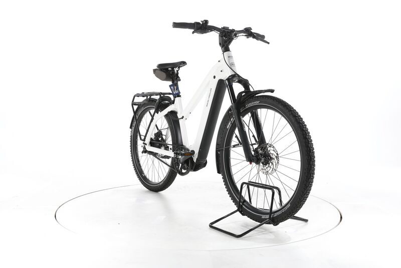 Riese & Müller Charger4 Mixte GT vario 2022 | white | 27,5" | 46 cm | 500 - 3000 km, image 2 of 4