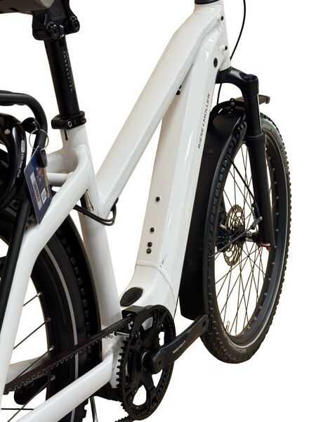 Riese & Müller Charger4 Mixte GT Vario 2023 | white | 27.5" | 46 cm | <500 km 3