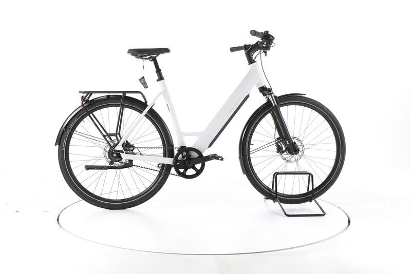 Riese & Müller UBN 2023 | white | 28" | 57 cm | 500 - 3000 km, image 1 of 5