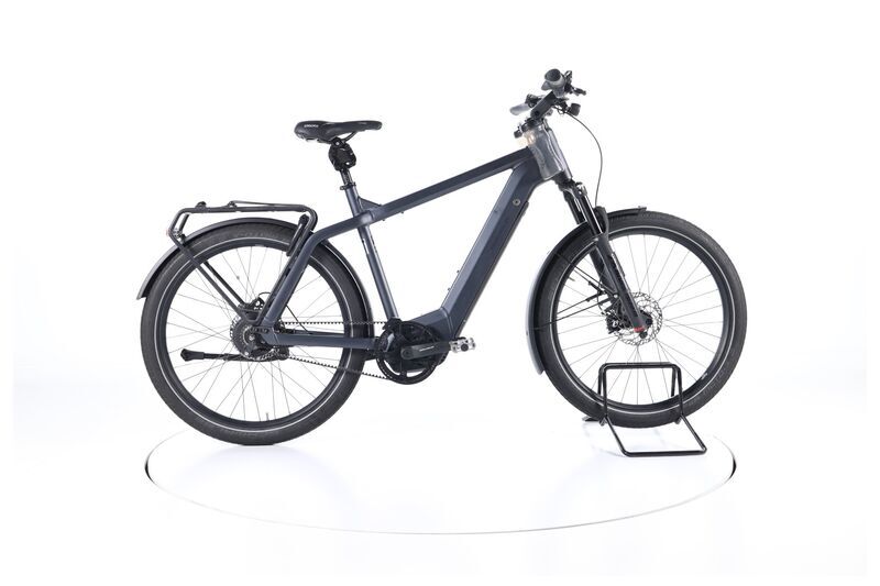 Riese & Müller Nevo GT Vario (2021) | Diamond | black | 56 cm | 1500 - 2000 km 1