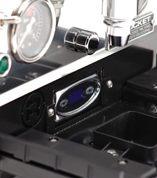 Rocket Giotto Cronometro R PID espressokone | kromi 4