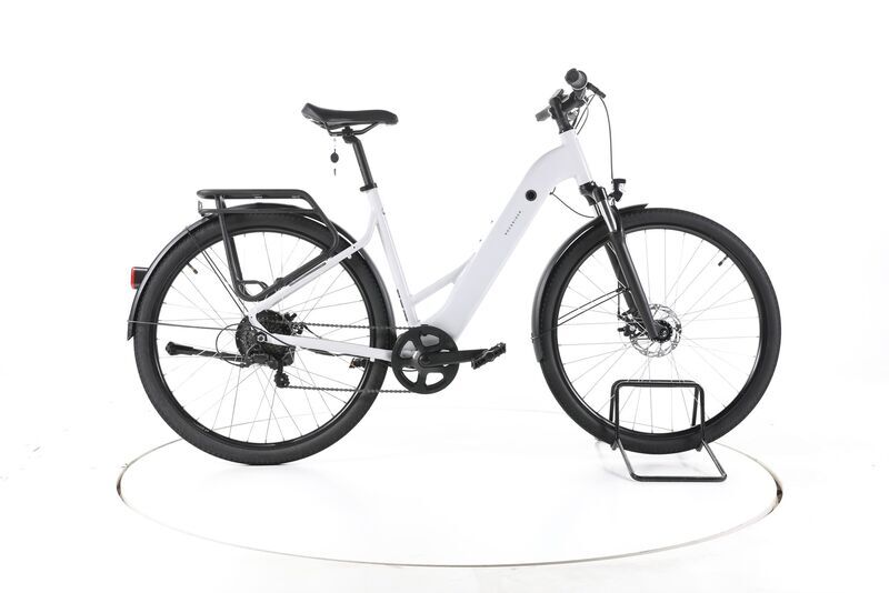 ROCKRIDER E-ACTV 100 2025 | branco | 28" | keine Angabe | < 500 km, image 1 of 5