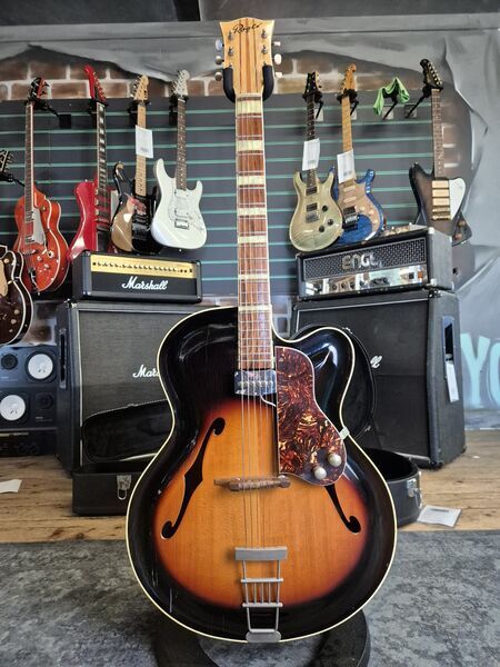 Roger Guitar Junior Cut Away Sunburst 1959 Hollow Body Electric Guitar | sunburst, image 1 of 5