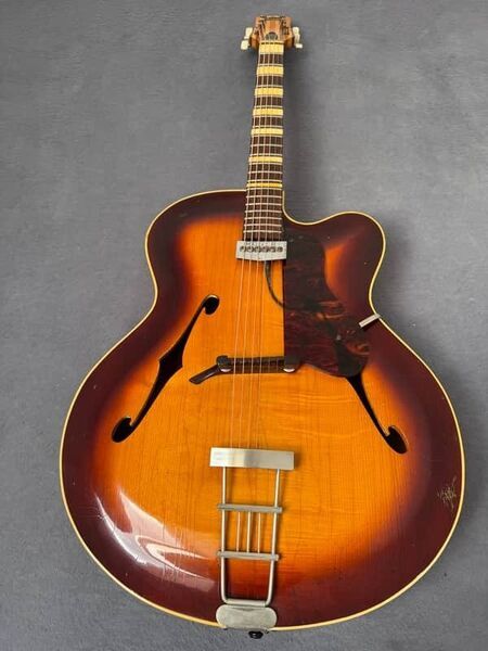 Roger Junior Cut Away 1955 0.13 Strings Possible | sunburst, image 2 of 5
