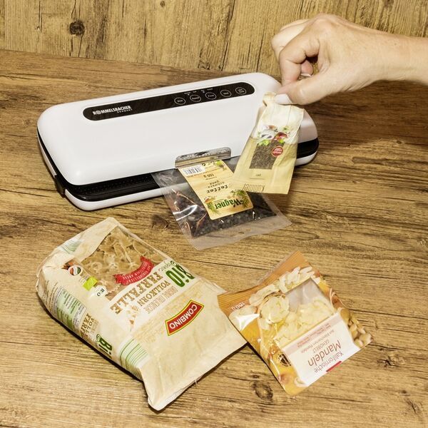 Rommelsbacher Vacuum sealer VAC 110 | white/black 3