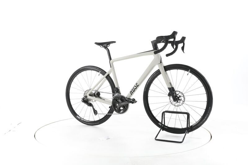 Rose Reveal 04 105 Di2 2022 | white | 28" | 57 cm 1