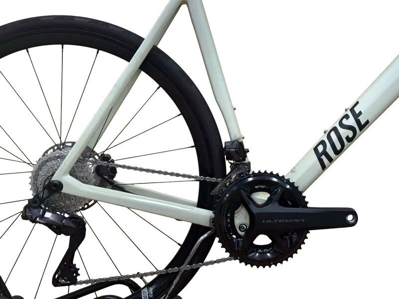 Rose Reveal 04 Ultegra Di2 2023 | white | 28" | 64 cm 2