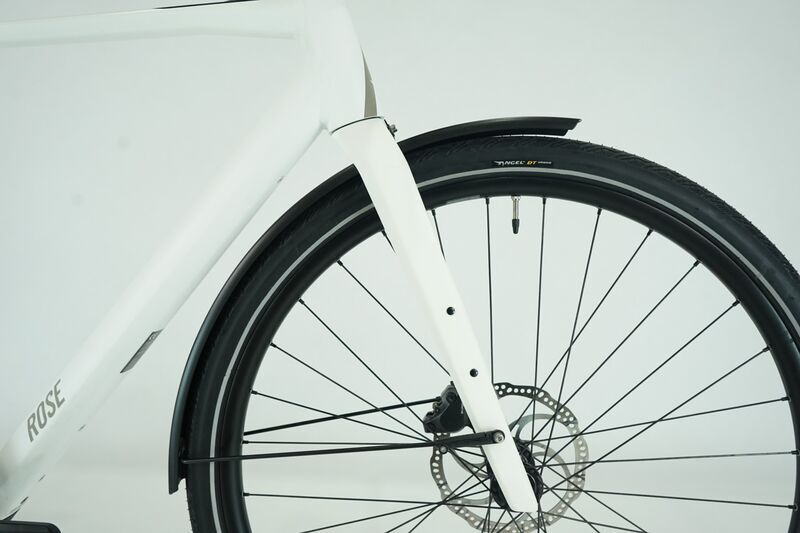 Rose Sneak Plus EQ (2023) | Diamond | white | 28" | 57 cm | 100 - 500 km 3
