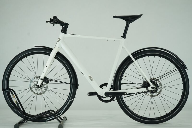 Rose Sneak Plus EQ (2023) | Diamond | white | 28" | 57 cm | 100 - 500 km 5