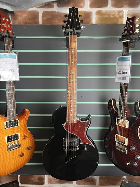 Samick JTR Design Linda LN10 Black 2011 Electric Guitar | black, image 2 of 5