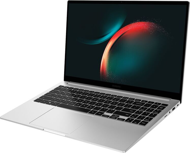 Samsung Galaxy Book3 15 | i3-1315U | 15.6" | 8 GB | 256 GB SSD | Podświetlenie klawiatury | srebrny | Win 11 Home | BE 4