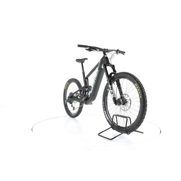 Santa Cruz Bullit CC (2023) | Diamond | black | 46 cm | < 500 km 3