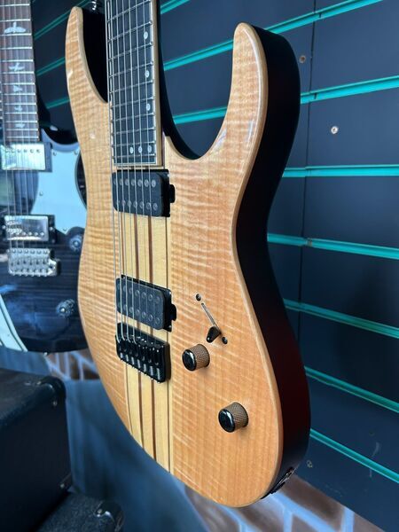 Schecter Banshee Elite 7 String Gloss Natural 2019 Electric Guitar | Gloss Natural, image 5 of 5