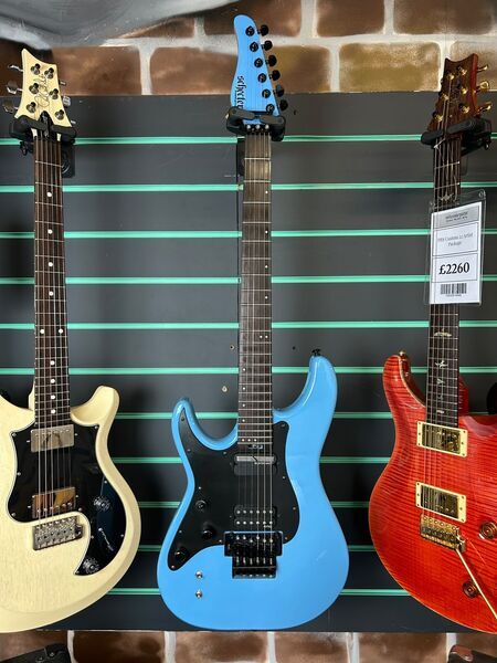 Schecter Sun Valley Super Shredder FR S LH Riviera Blue 2021 Electric Guitar | blue, image 2 of 5