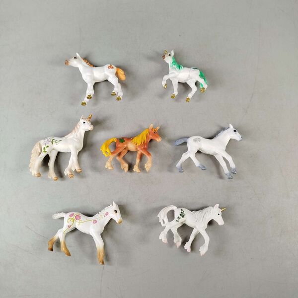 Schleich Bundle Bayala Einhorn-Fohlen 7 Teile Figurene | mehrfarbig, image 2 of 3