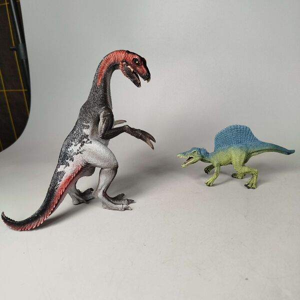 Schleich Bundle Dinosaurier 4 Teile Tierfigurene | mehrfarbig, image 2 of 3