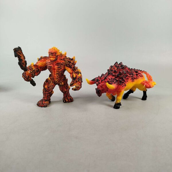 Schleich Bundle Lava-Monster, Höllenhund & Feuerstier 3 Teile Figurene | mehrfarbig, image 2 of 4