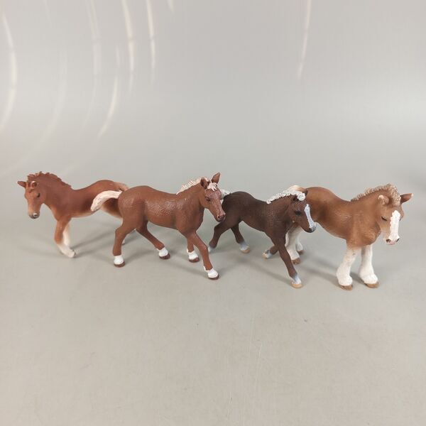 Schleich Bundle Pferde 14x Figuren | mehrfarbig, image 1 of 4