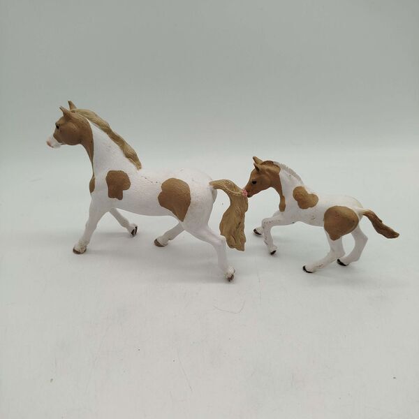 Schleich Bundle Pferde 4x Figurene | mehrfarbig, image 1 of 1