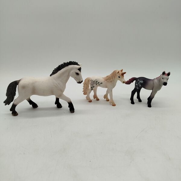 Schleich Bundle horses 6x Pferdefigurene | multicolored, image 2 of 2