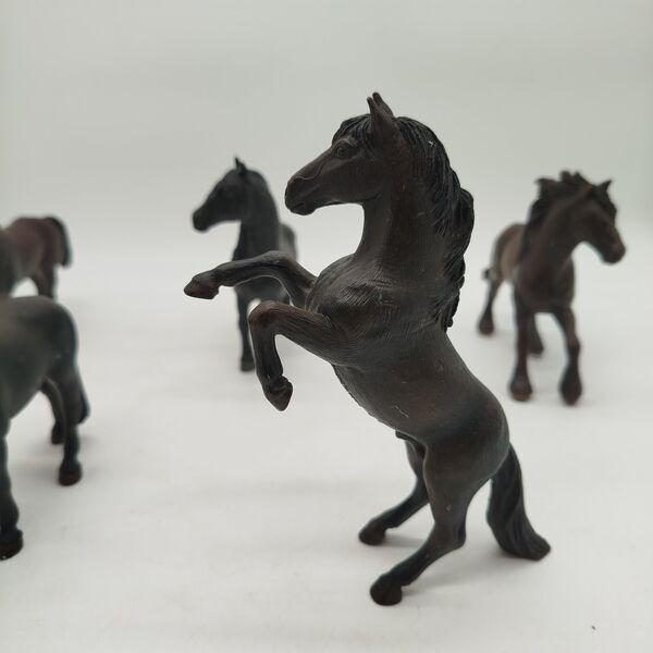 Schleich Bundle horses set von 5 Pferdefiguren | multicolored, image 3 of 3
