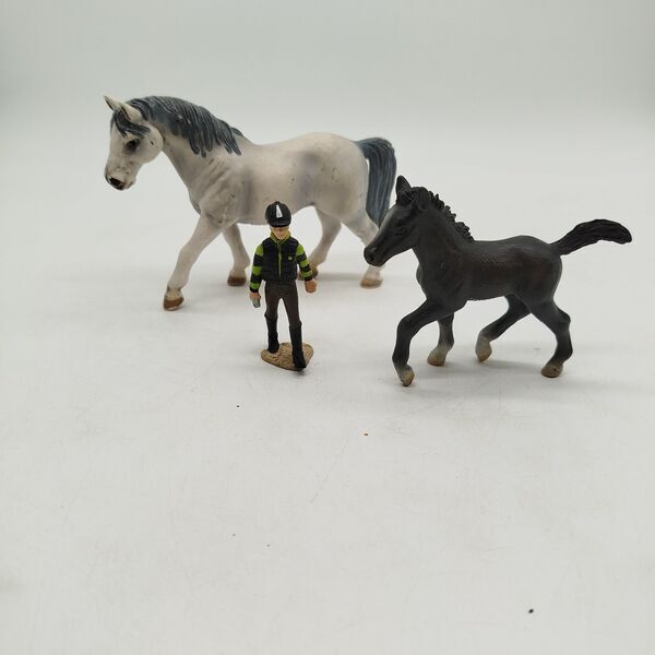 Schleich Bundle set von 7 horses & Reiter figures | multicolored, image 2 of 2