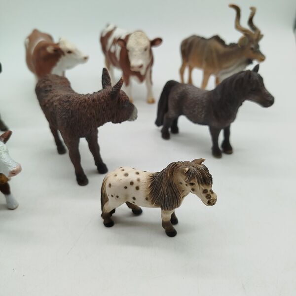 Schleich Bundle Set von 8 Tierfiguren 13644 14753 13798 | mehrfarbig, image 2 of 3