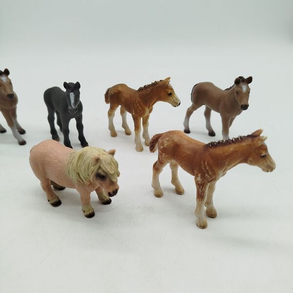 Schleich Bundle animals & people set von 8 figures | multicolored, image 3 of 3