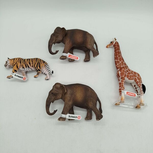 Schleich Bundle Tiere Set von 7 Tierfiguren Elefant, Tiger, Giraffe, Lama, Steinbock, Pferde | multicolored, image 1 of 2