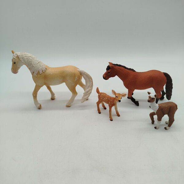 Schleich Bundle Wild- & pets set von 13 Tierfigurene | multicolored, image 3 of 3
