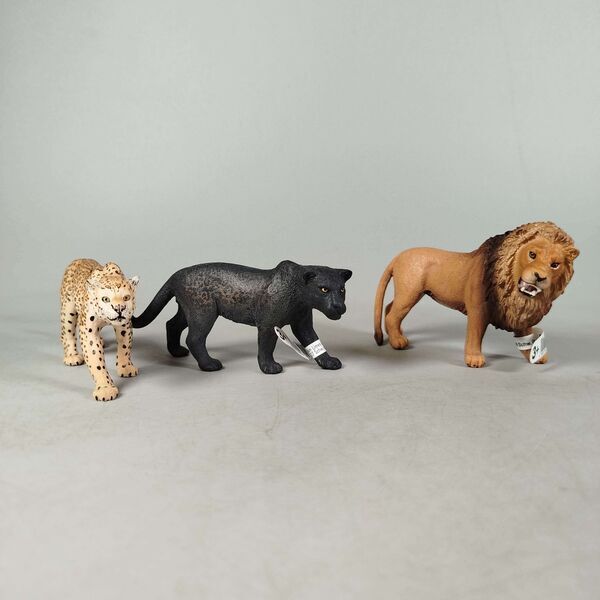 Schleich Bundle Wildkatzen 7 Teile Tierfigurene | multicolored, image 3 of 3